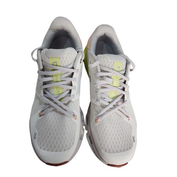 On Cloudflyer 4, Women's Sz W 11 White/Hay Running Shoes Athleisure Outdoor Gym - Picture 5 of 12